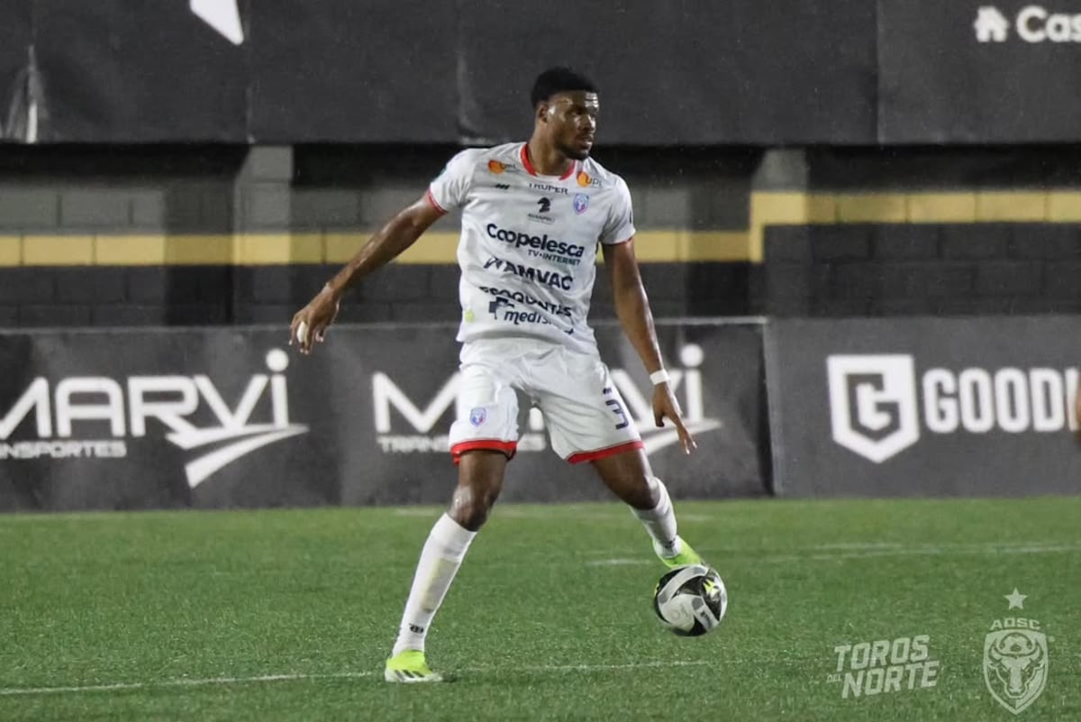 Kevin Berkeley, panameño de 23 años, debuta en Europa con Zimbru de Moldavia