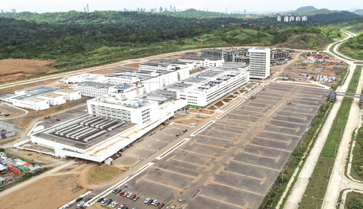 Empiezan los trabajos para habilitar el área de covid en la Ciudad de la Salud