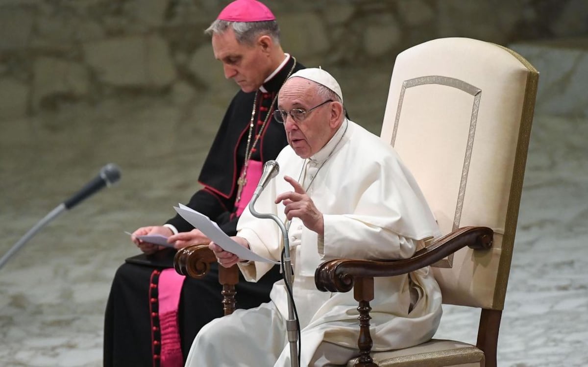 Papa Francisco usa fuerte calificativo contra atentado en Colombia