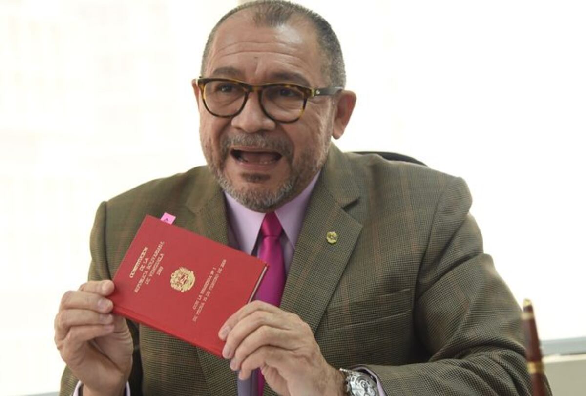 ¡REACCIÓN! Panamá retira de Venezuela a su embajador y le pide lo mismo a Maduro