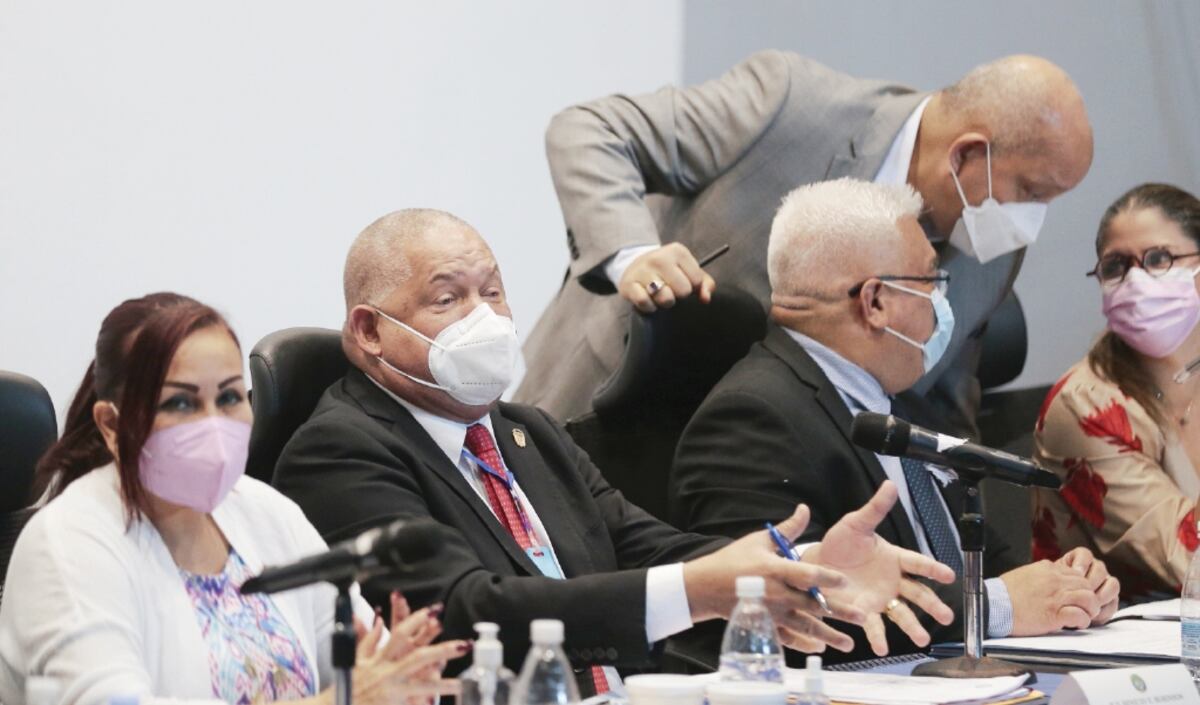 Por la presión ciudadana, debate de las reformas electorales podría suspenderse