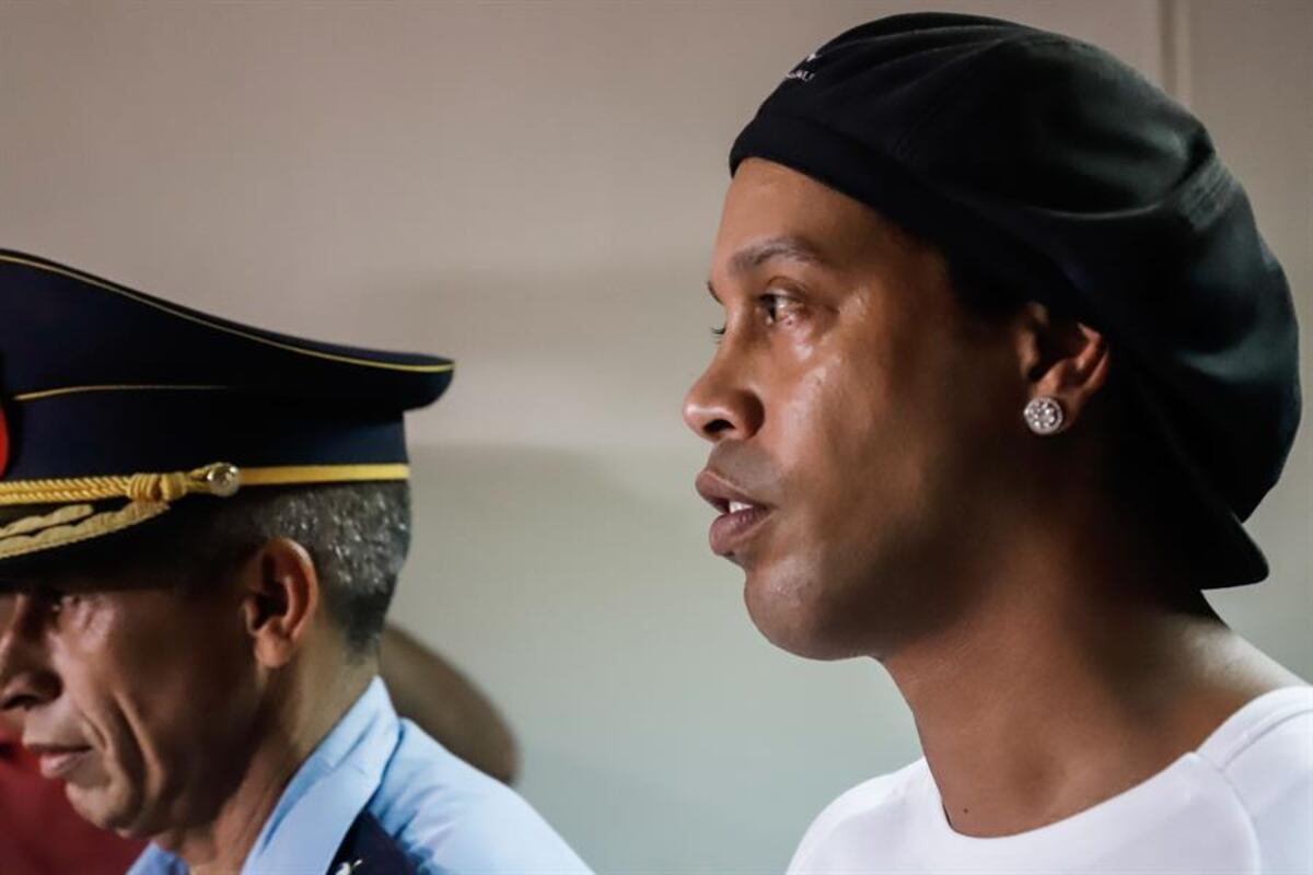 Ronaldinho, cerca de 3 meses de encierro en Paraguay