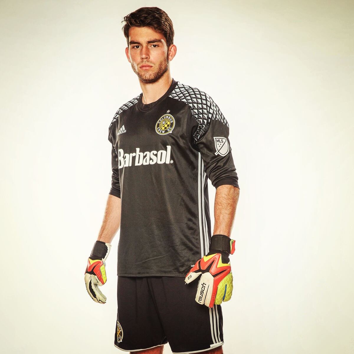 Exportero de la MLS se declara homosexual y presenta a su novio