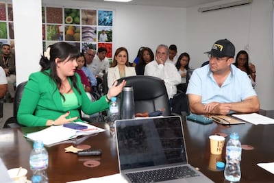 Aseguran las bolsas navideñas: comprarán 500 mil jamones criollos para las ventas de diciembre
