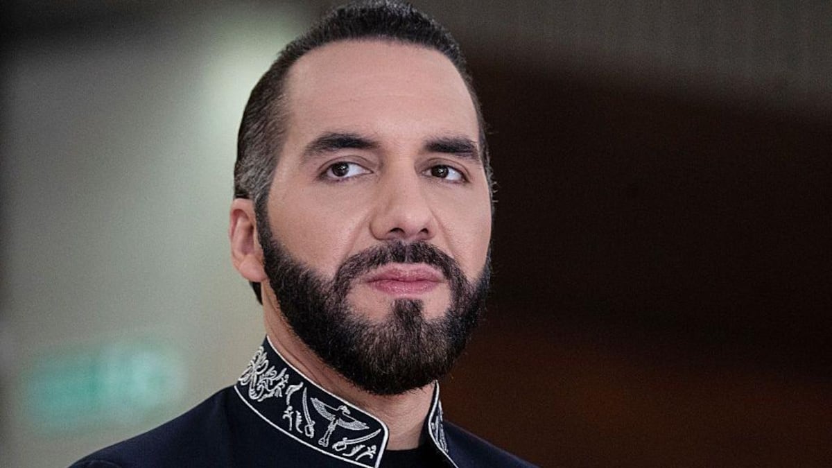 Nayib Bukele alcanza récord de aprobación: 93% de los salvadoreños respaldan su gestión
