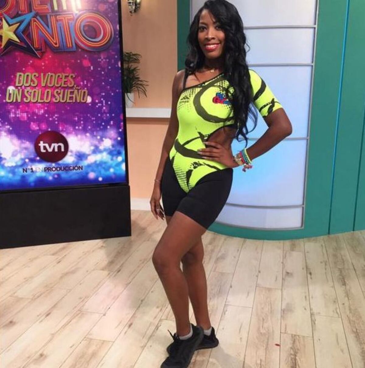 Milka de Big Brother se quita la ropa. Posa como Dios la trajo al mundo