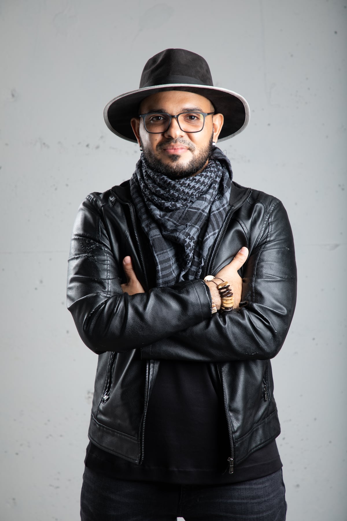 Nueva etapa artística. Calito De Sedas se lanza como solista y ya tiene su primer sencillo