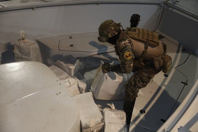 ¡Tremendo escondite! Aeronaval encuentra 245 paquetes de presunta droga en Archipiélago de Las Perlas