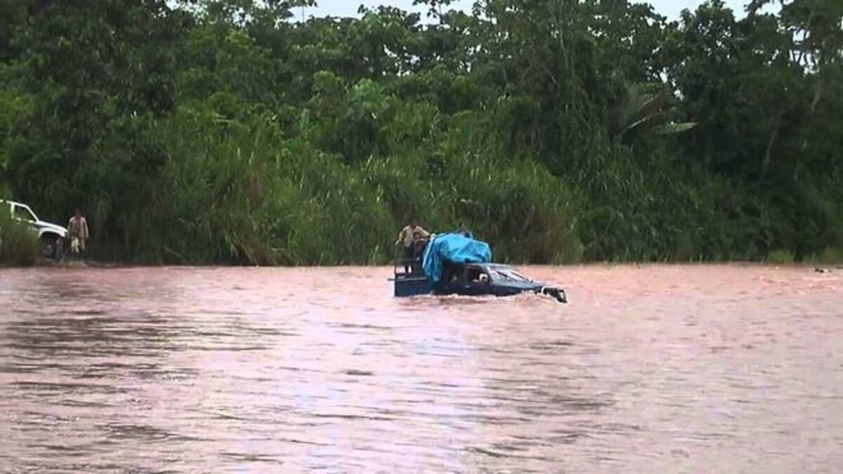 ¡SANTO! Se registran crecidas, desbordamientos, casas afectadas