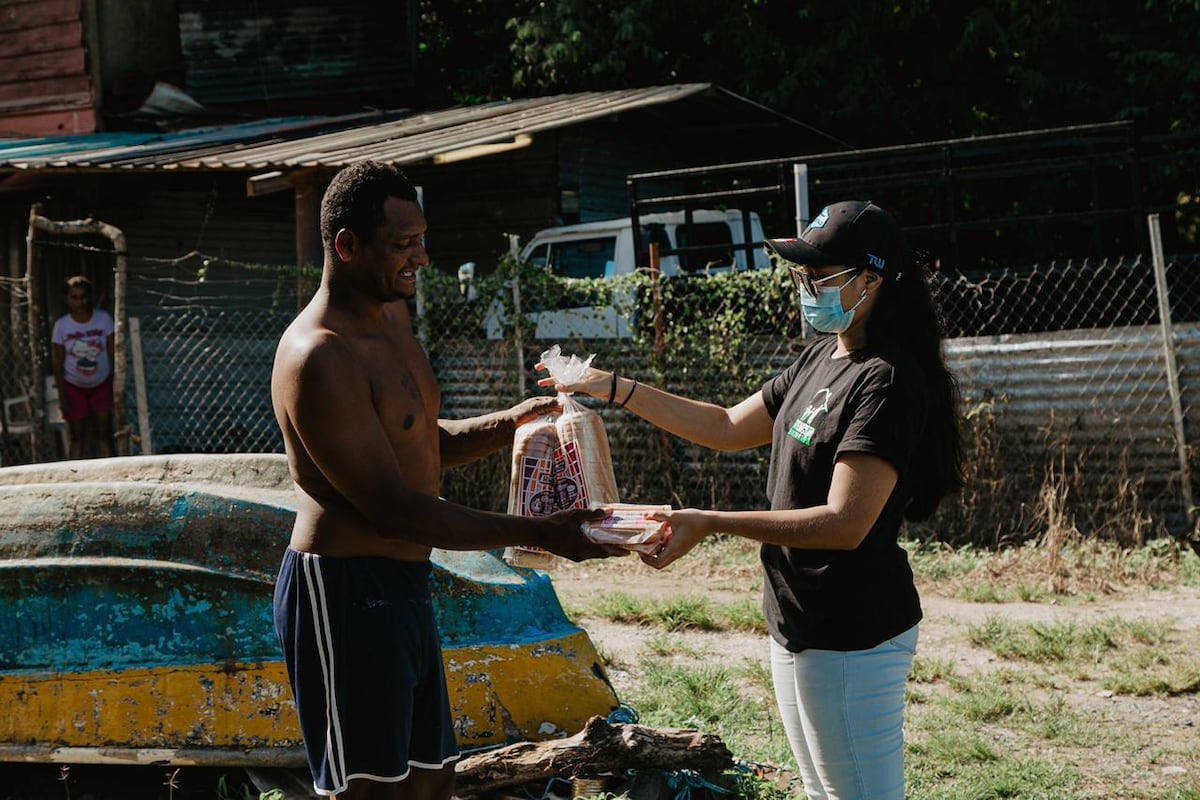 Joven da a luz en su casa y entierran la placenta. No tenían para ir al hospital. Grupo Asistencia Alimentaria apoya