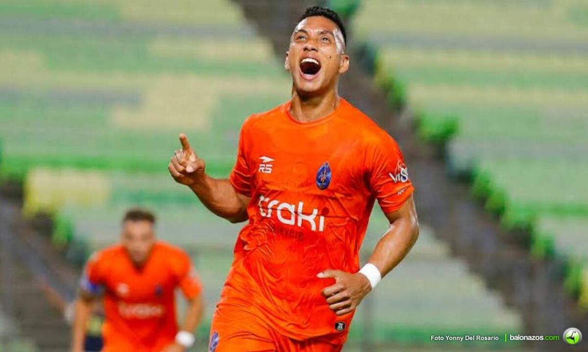 ¡Panameño encendido! Jorge Gutiérrez rompe redes y mete a La Guaira rumbo a la final del Apertura