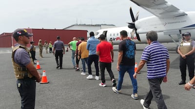 35 personas devueltas a Nicaragua por violar la ley migratoria; algunas con antecedentes penales
