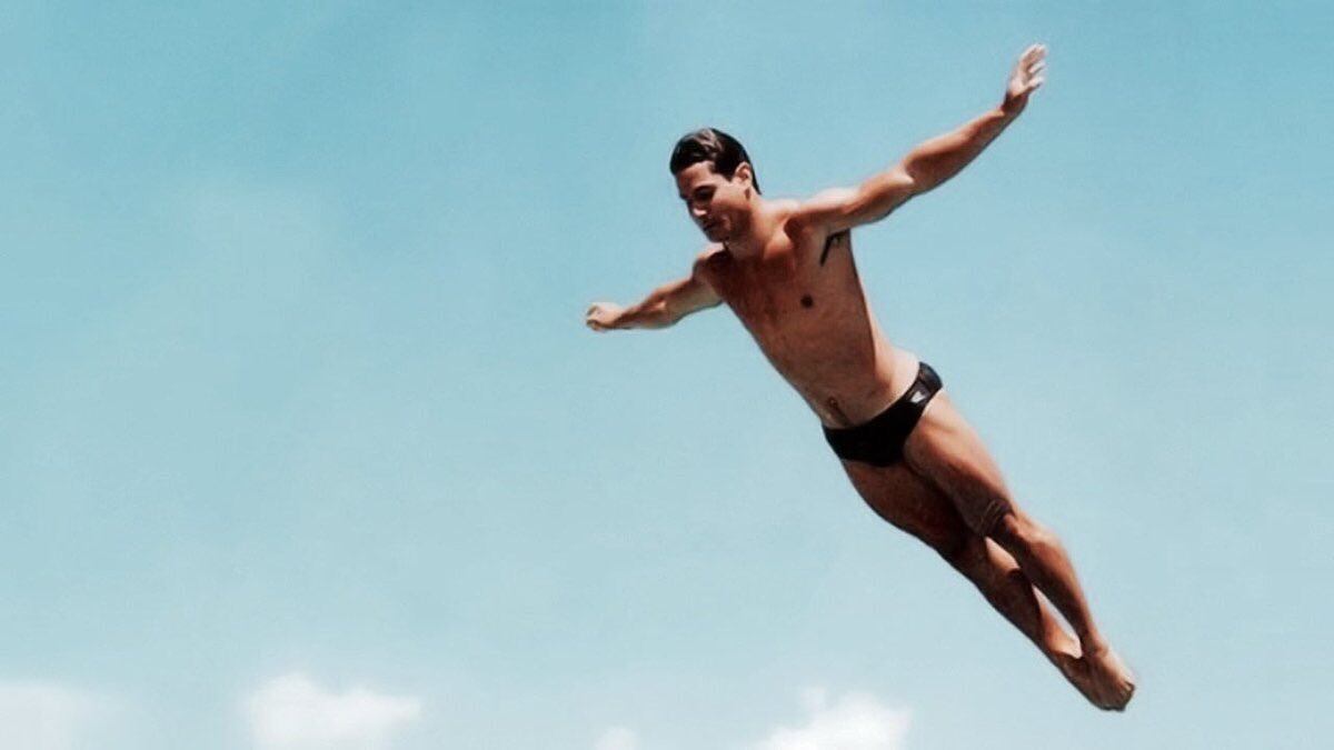 Greg Louganis vende sus medallas y se muda a Panamá en busca de paz