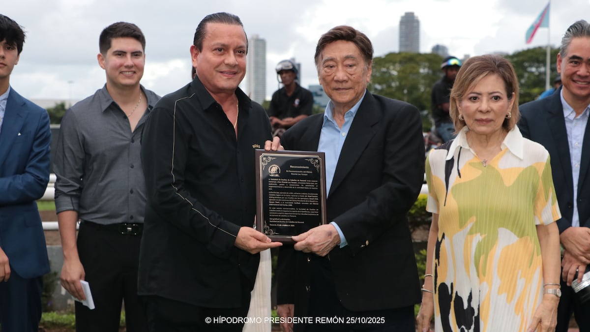 Celebración en grande: Stud Cantón disfruta triunfo en honor a Ricardo Lau Yunsan