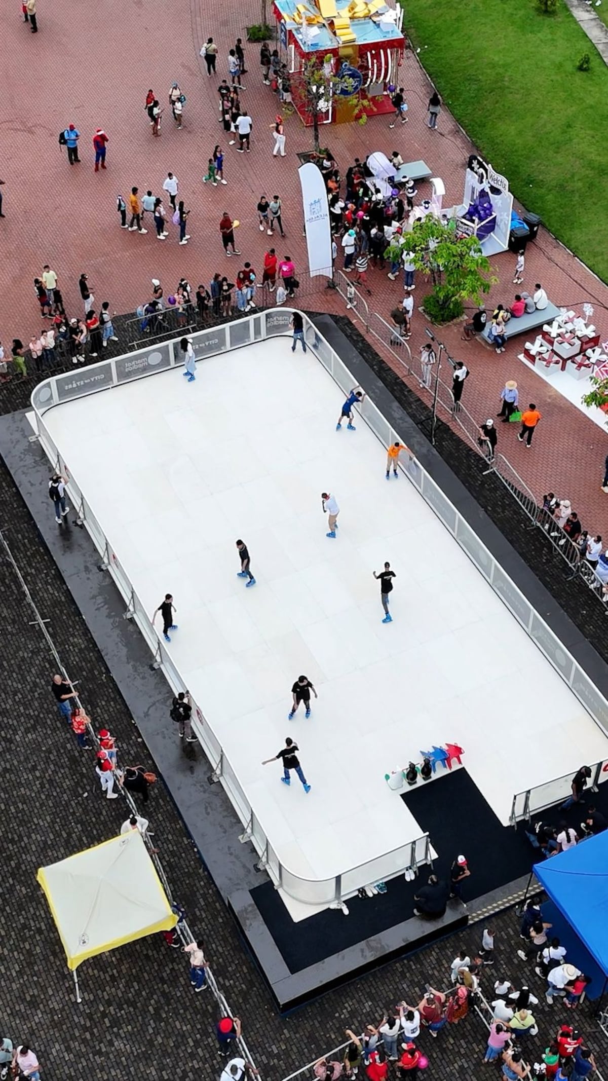 Nuevo QR pone orden en la pista de patinaje de la Cinta Costera