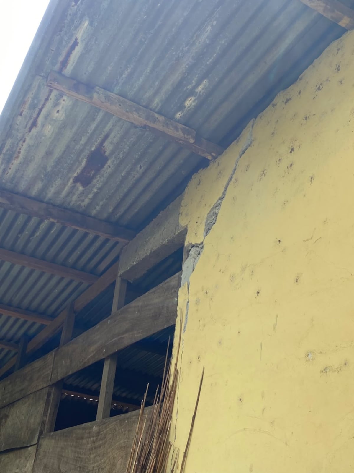 Exclusiva. Terremoto en Panamá: Sin colchones, sin luz y con miedo; Residentes de La Pintada piden ayuda tras el sismo