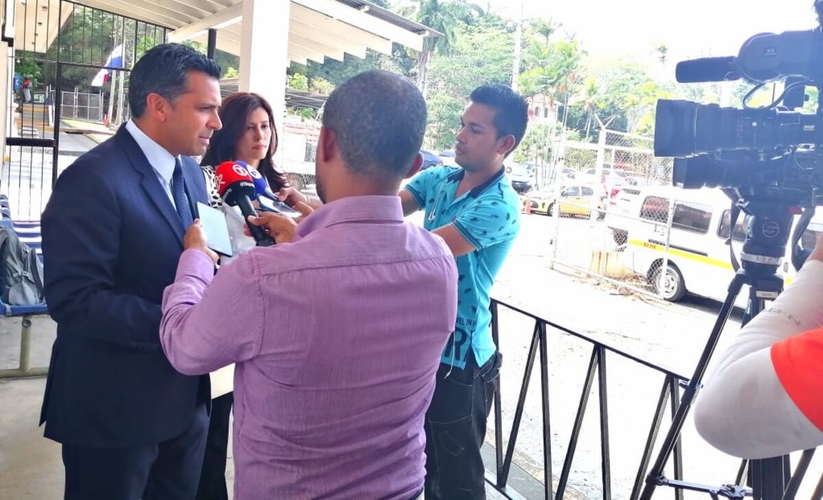 La consulta de la playa de Fábrega queda suspendida