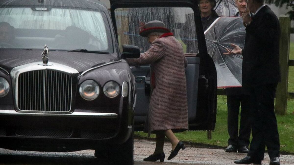 Kate Middleton y Meghan Markle dejaron sola a la reina Isabel II en Navidad