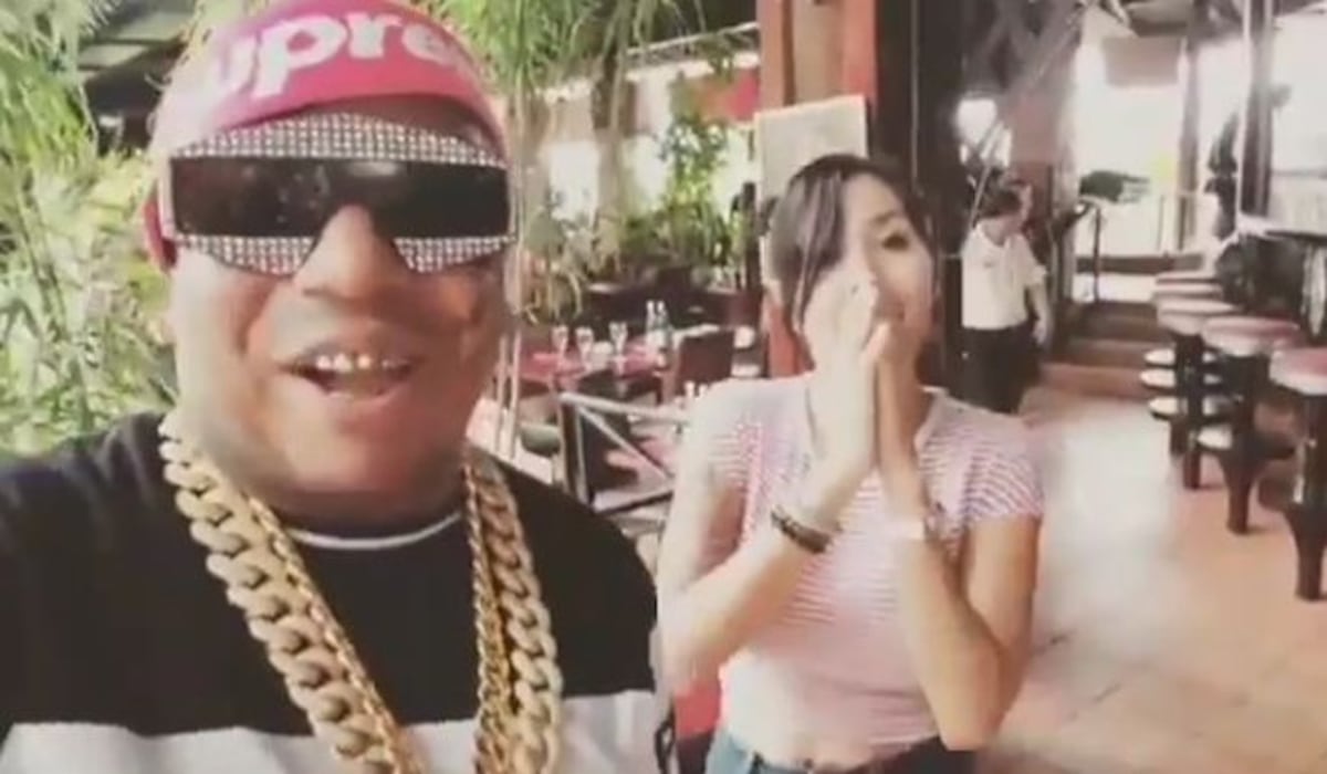 Japanese se une a mujer que mostró partes íntimas en Ave. Balboa | Video