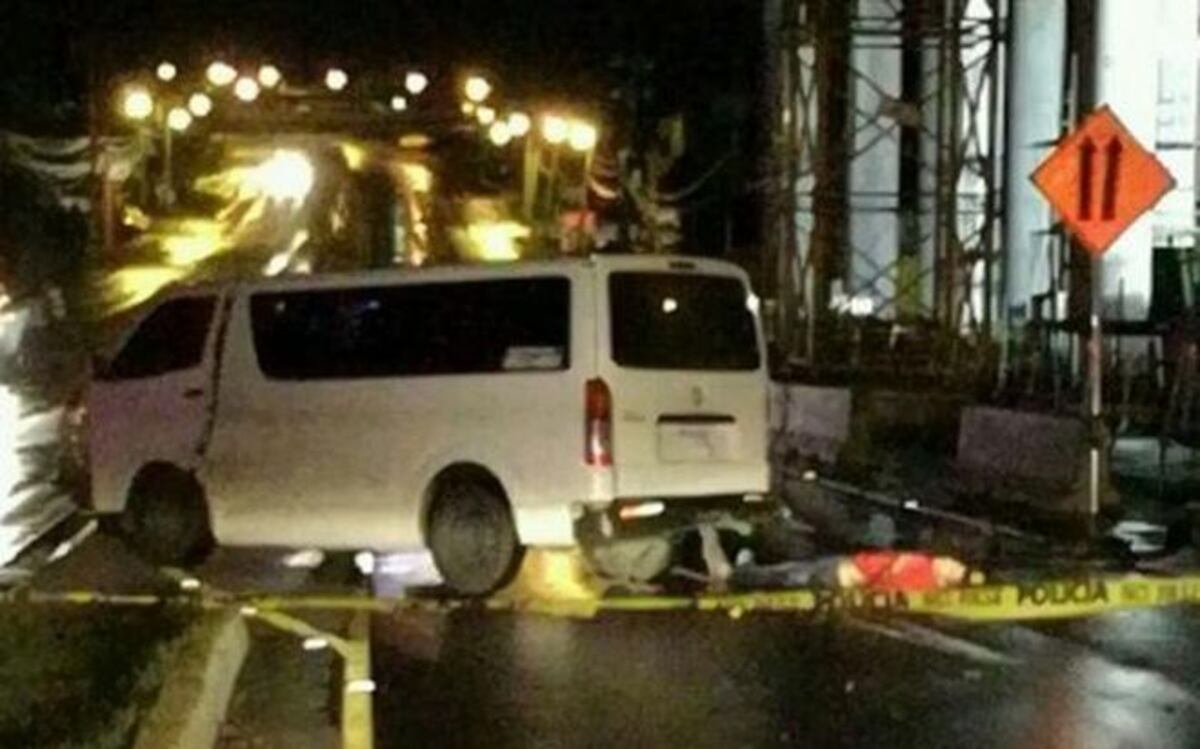 UN MUERTO. Busito choca con 'jersey' en las 500 de San Miguelito 