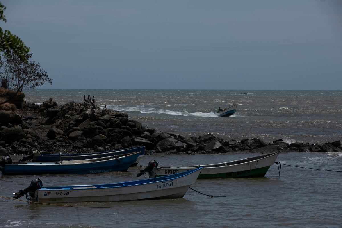 Desaparecidos. Familiares buscan a dos pescadores en Capira