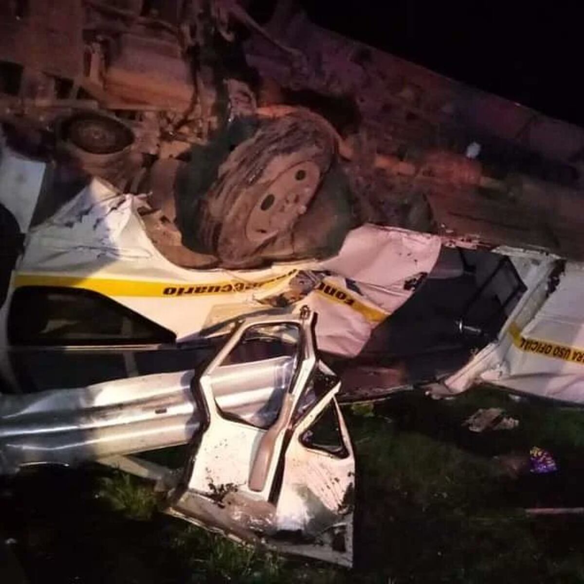 Tragedia. Bus que transportaba futbolistas se vuelca en Chiriquí Grande. El portero, de 21 años, falleció