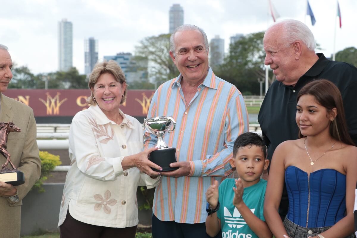 Victoria sublime de ‘Mister Bristol’ en el Clásico Navidad 2024