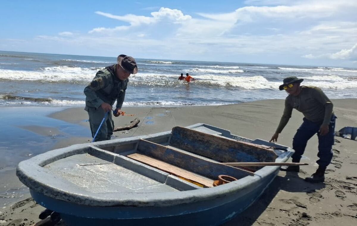 Sanos y salvos: Rescatan a dos personas en el Humedal San San Pond Sak