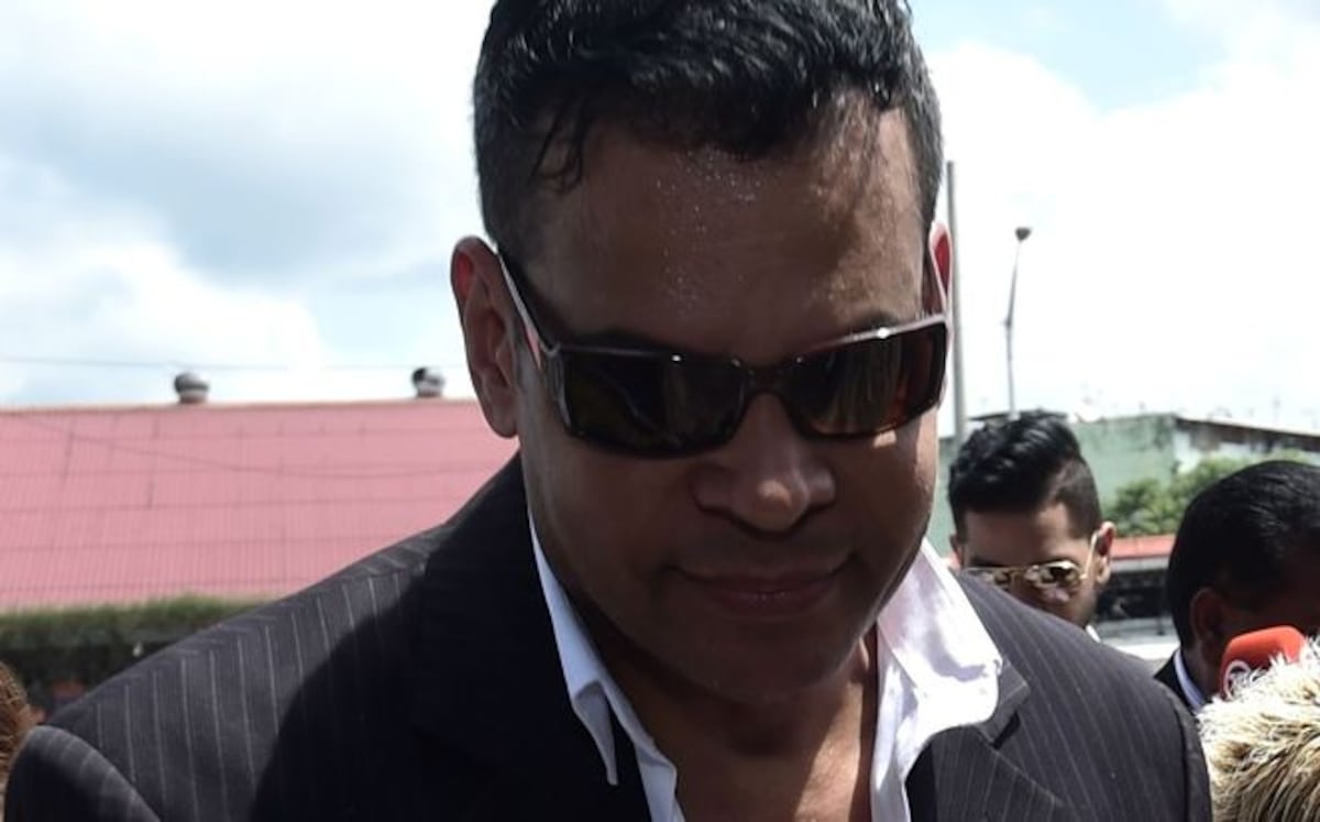 Buscan la llave de la habitación #47 que alquiló Cosca. Así pasaron las cosas...