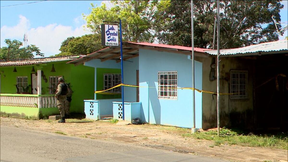 Dictan detención preventiva a presunto homicida de mujer hallada en tanque séptico