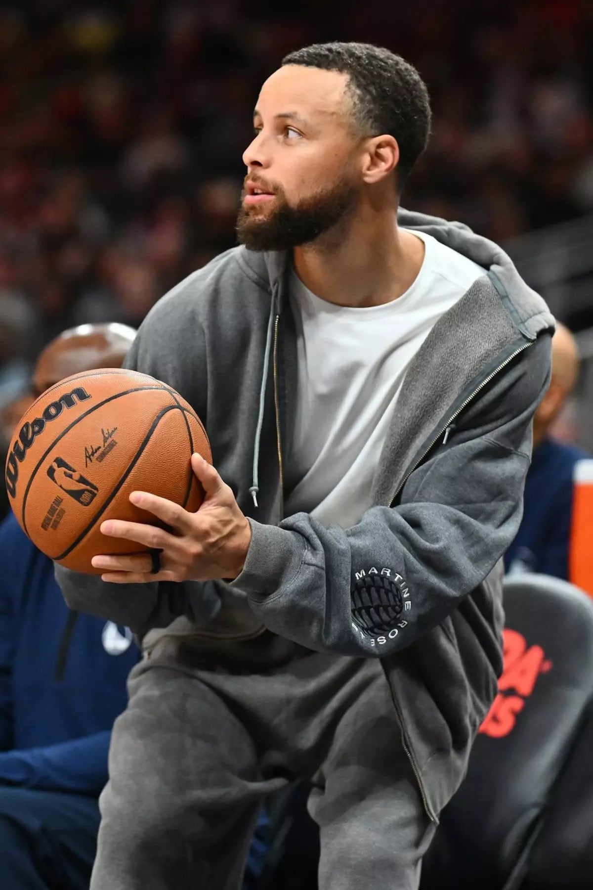 Los Warriors respiran: Curry acelera su regreso clave