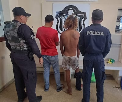 Pillados detrás de un local: dos aprehendidos por intento de sustraer cobre y aluminio en Bethania