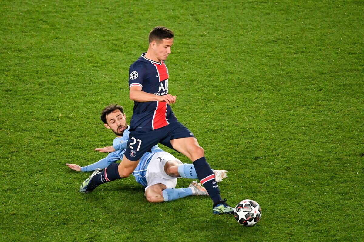 Escándalo. Futbolista del PSG fue desvalijado por un trasvesti