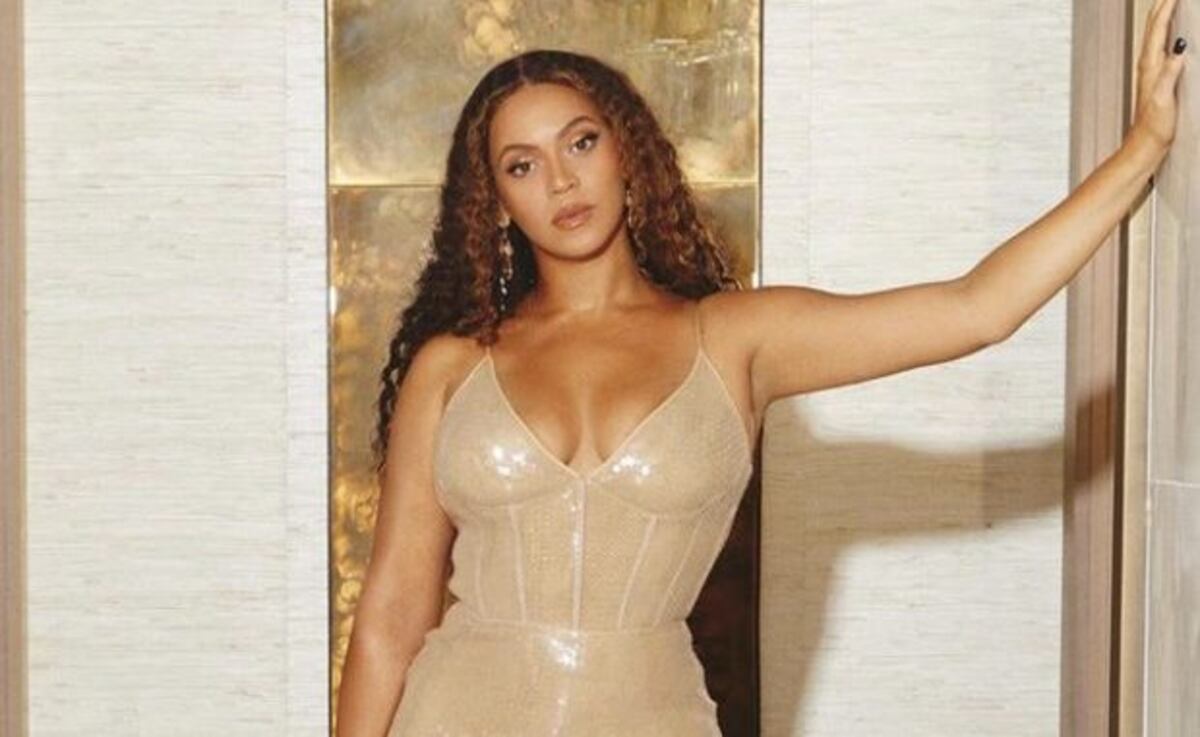 Beyoncé da la bienvenida al año nuevo con una retroespectiva familiar