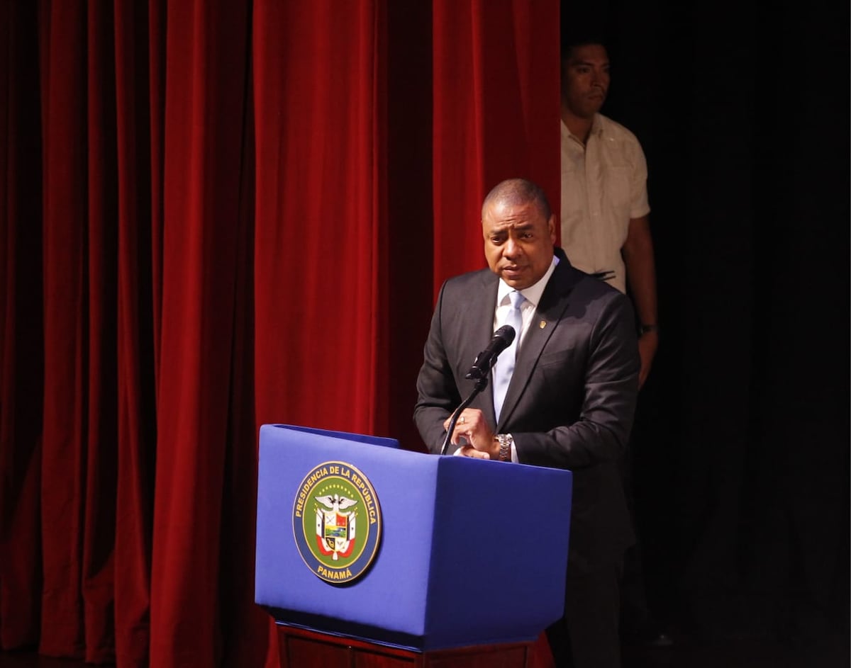 ‘No necesitamos más impuestos’: Mayer Mizrachi lanza duras críticas al alcalde de Colón por su discurso del 5 de noviembre