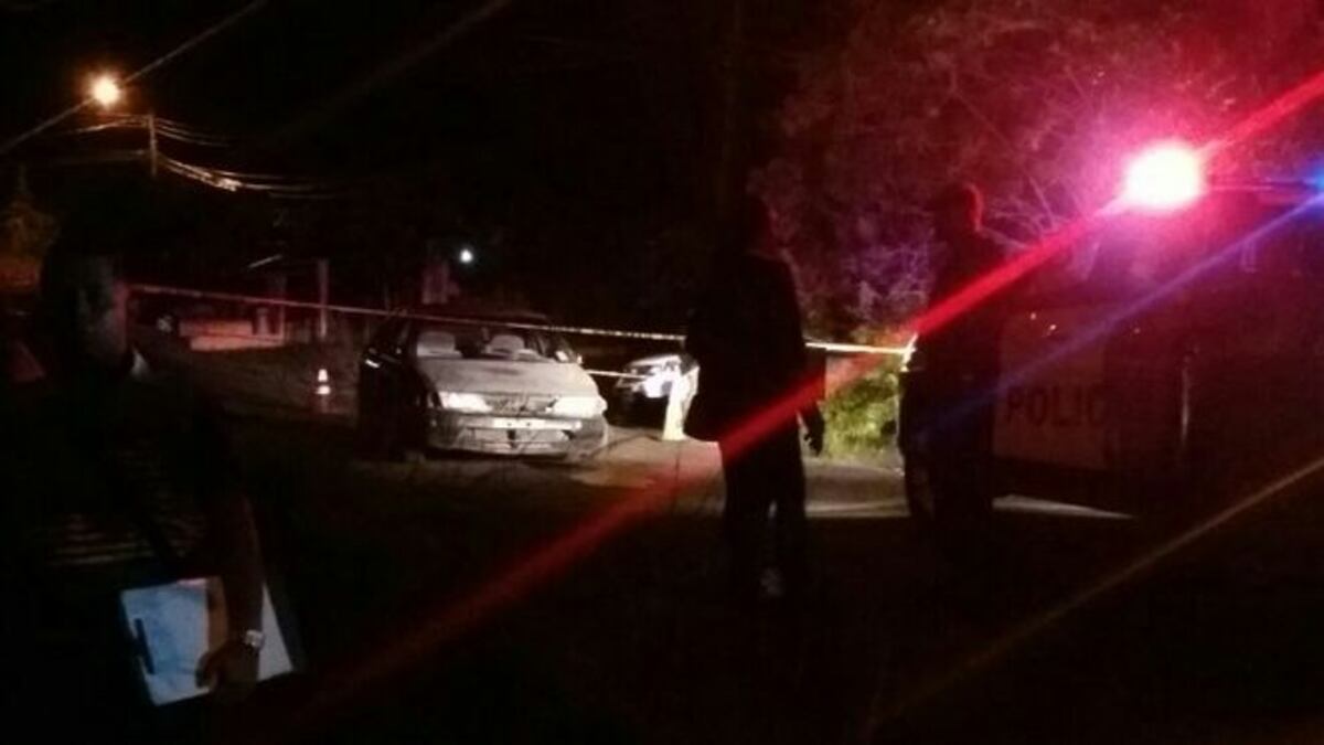 ¡OH MY GOD! Tras colisión descubren que en uno de los autos viajaba un cadáver