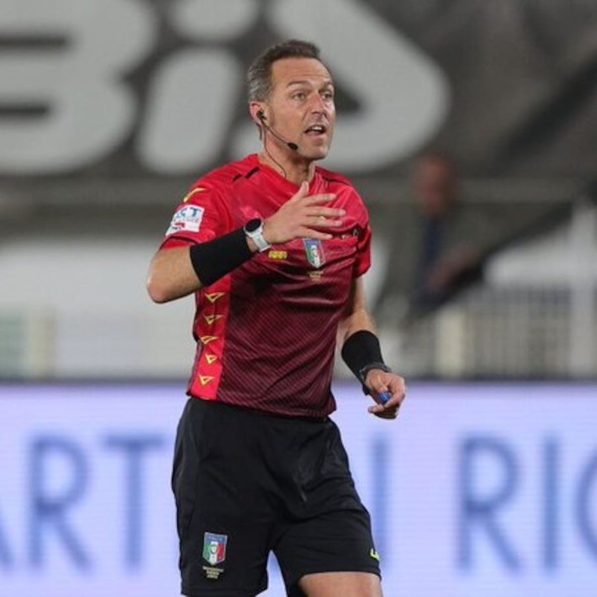 Suspenden árbitros en la Serie A de Italia por validar un gol ilegal