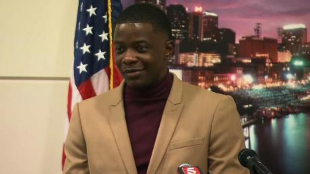 Este es el héroe que salvó a muchos de morir en el tiroteo en restaurante 