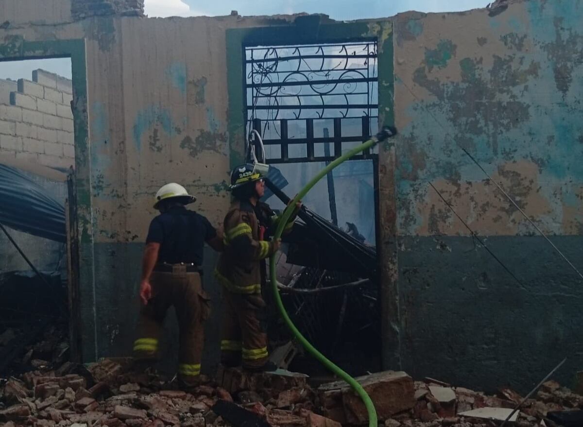FOTOS | Otro incendio golpea el Casco Antiguo: ya son cuatro estructuras destruidas por el fuego en menos de una semana