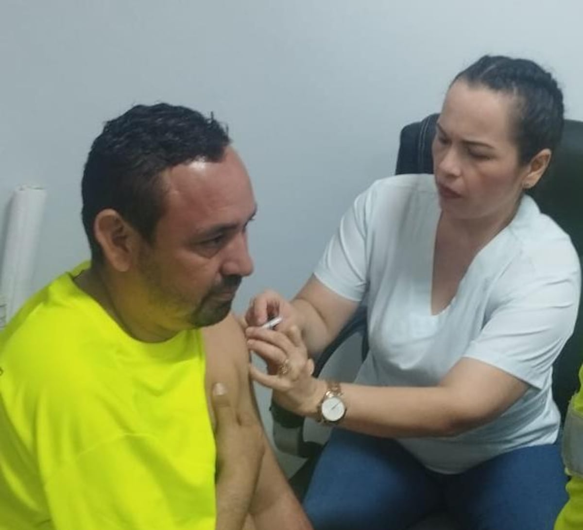 Empresa promueve vacunación para proteger la salud de sus trabajadores
