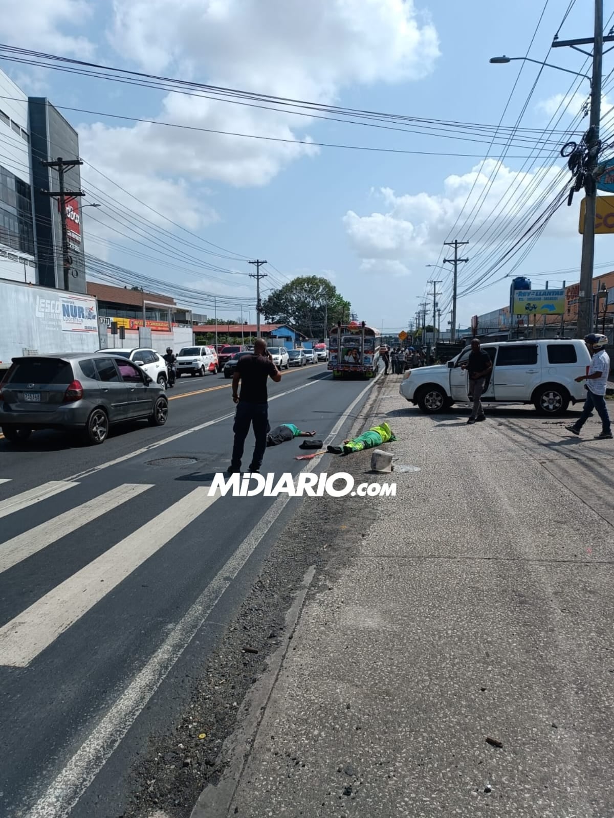 Diablo verde arrolla a dos trabajadoras de aseo y una se encuentra en estado grave 