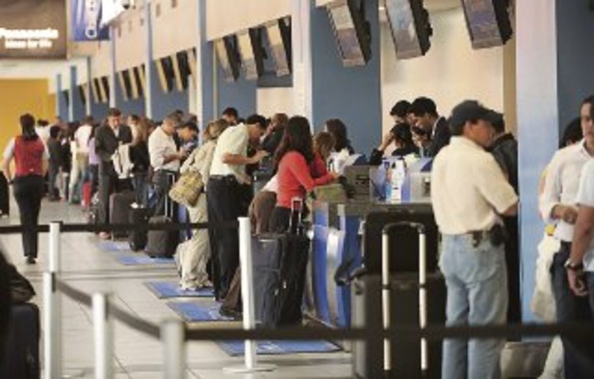 Servicio Nacional de Migración anuncia horarios de Semana Santa