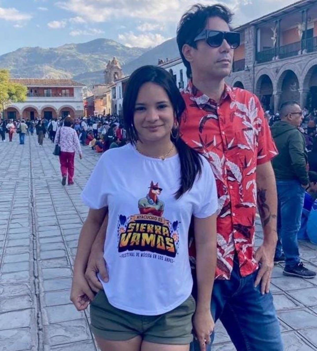 ¿La novia tóxica? Pareja de Emilio de los Rabanes se emberraca: ‘No soy su hija’