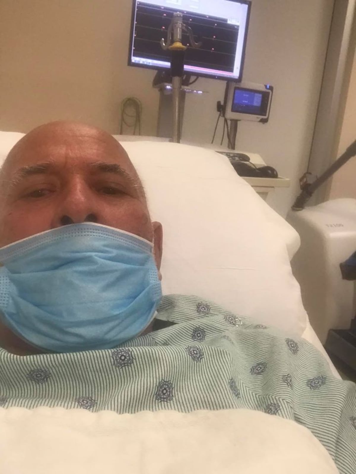 Muere Pedro Azael, destacado músico y compositor panameño de fama internacional. Lo desconectan