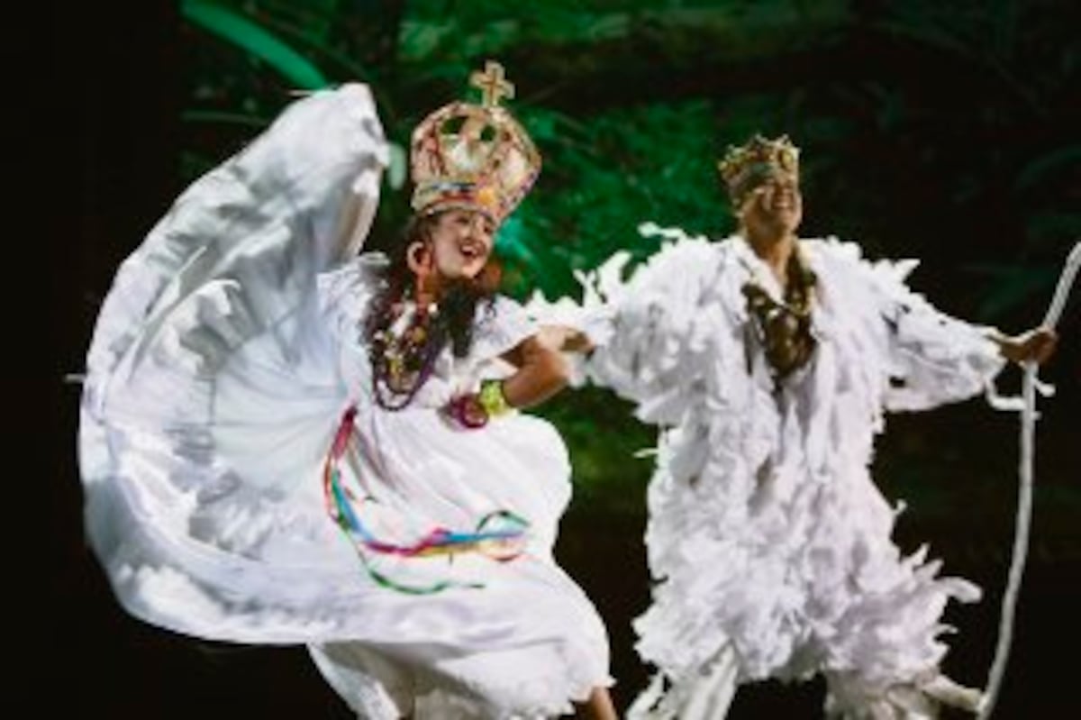 Feliz Día de la Danza les desea Mi Diario 