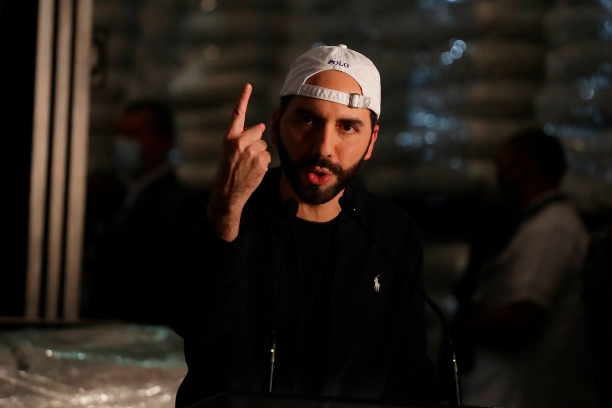 Gobierno de Bukele dice que no busca reformar sistema político salvadoreño