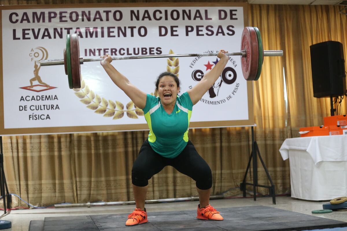 ¿La conoces? No tiene gimnasio para entrenar y sigue dejando a Panamá en alto