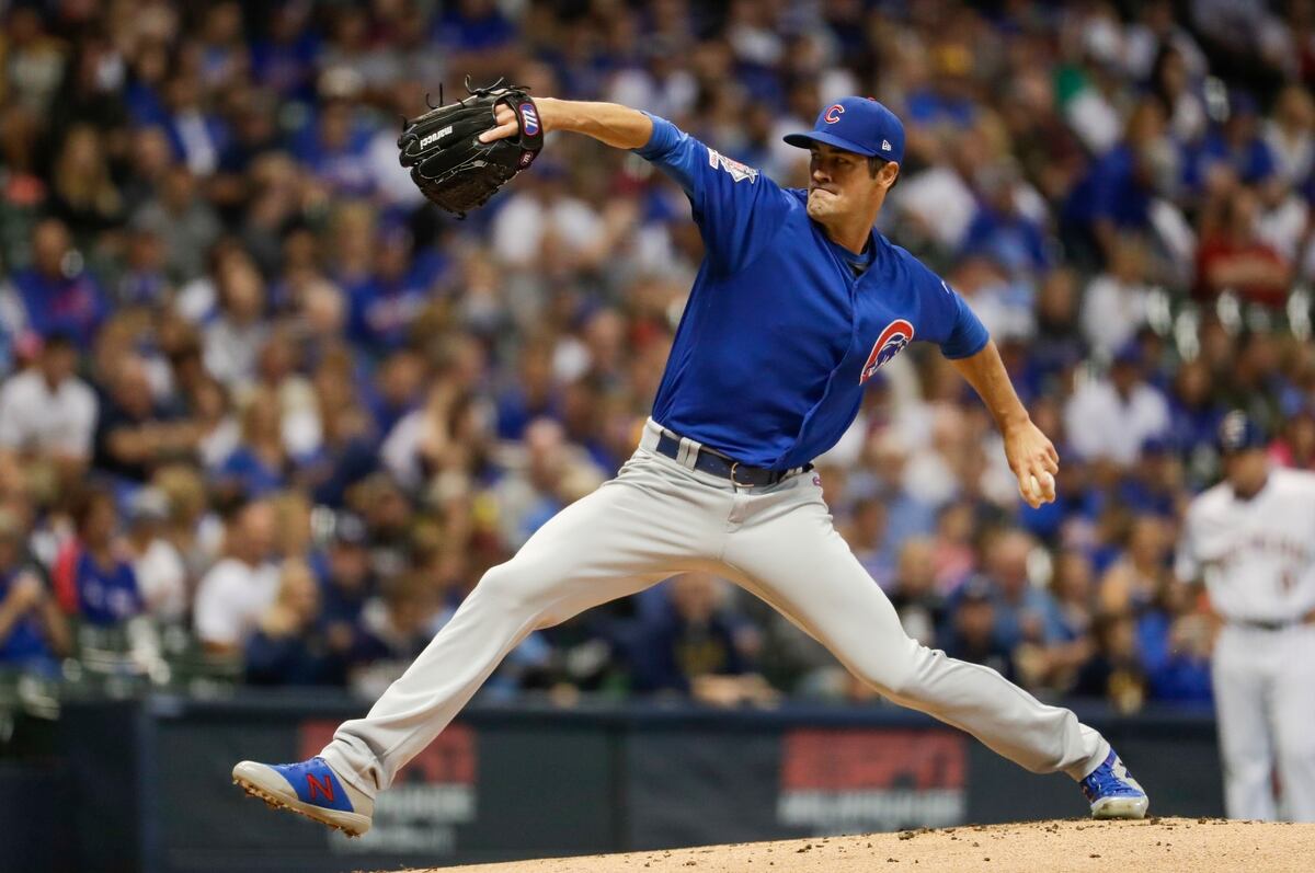 Cole Hamels firma con los Bravos por 18 millones y un año