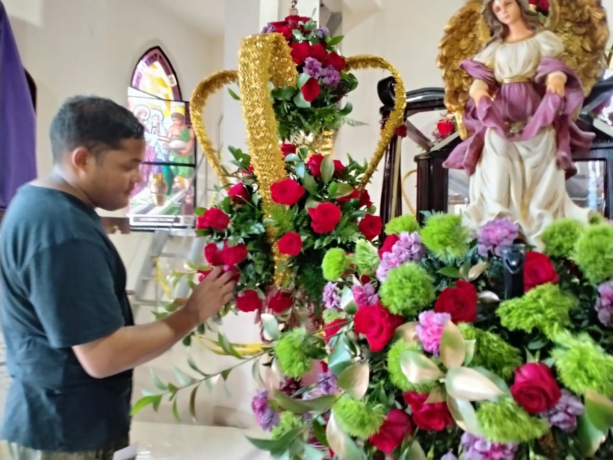 Montijo revive la Pasión de Cristo ante miles de fieles