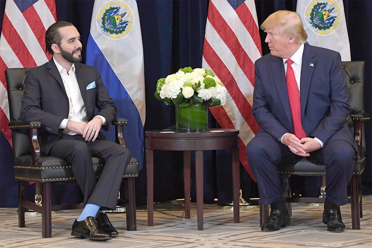 ¡Bukele le abre las puertas del Cecot a Trump! Hasta ciudadanos gringos podrían terminar presos